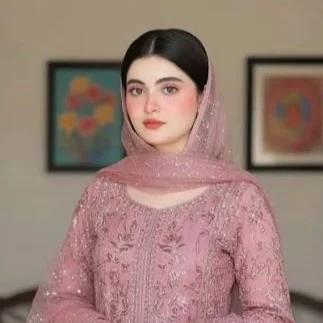 Zainab K.